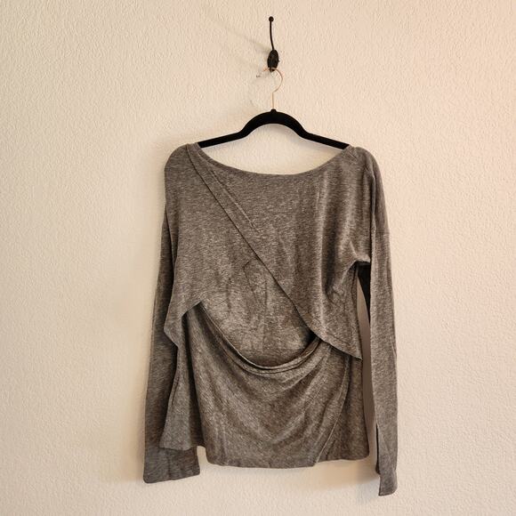 Beatles Women's Size‎ XL Abbey Road Long Sleeve with Cut out Back Gray New - Picture 4 of 4